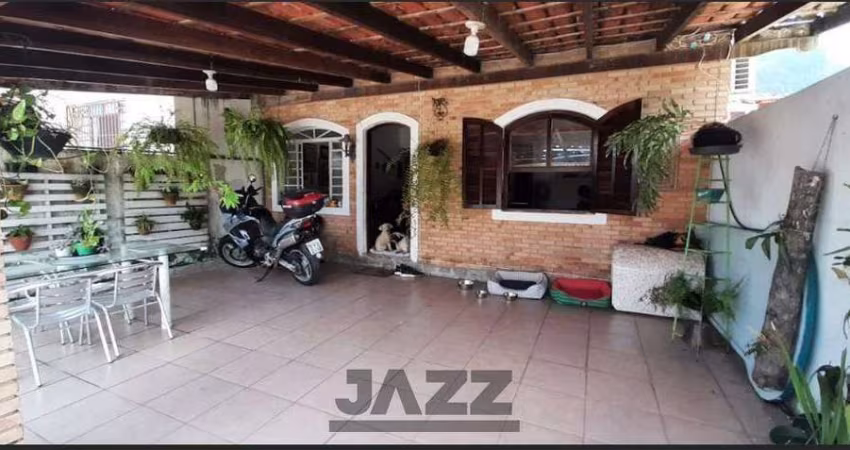 Casa à Venda - Jardim Jaqueira, Caraguatatuba - 300m2  - 6 Quartos