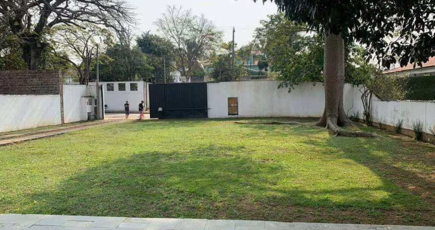 Terreno à Venda - Vila Oliveira, Mogi das Cruzes - 700m2