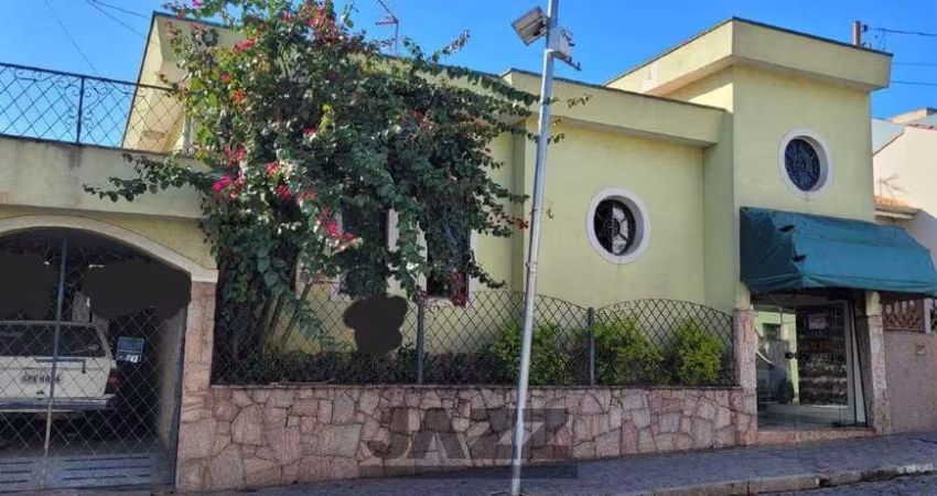 Casa à Venda - Centro, Atibaia - 139m2  - 4 Quartos