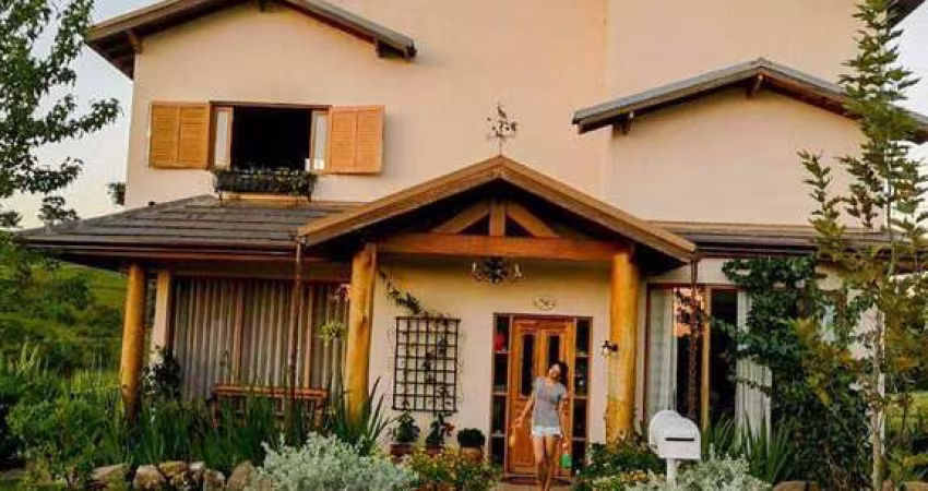 Casa em Condomínio à Venda - Condomínio Terras de Santa Cruz, Bragança Paulista - 380m2 - Condomínio Terras de Santa Cruz  - 3 suítes
