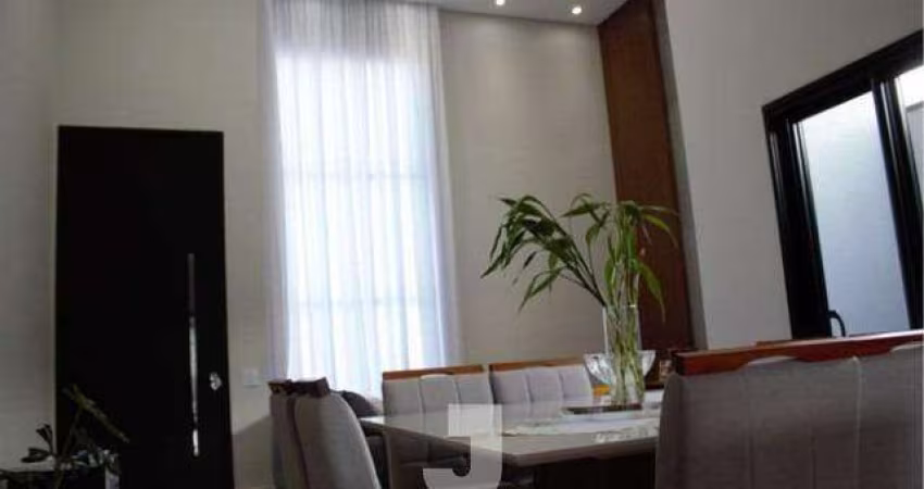 Casa em Condomínio à Venda - Roncáglia, Valinhos - 176m2  - 3 suítes
