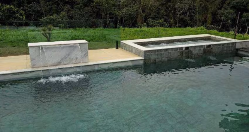 Chácara à Venda - Cocuera, Mogi das Cruzes - 25.000m2  - 3 suítes