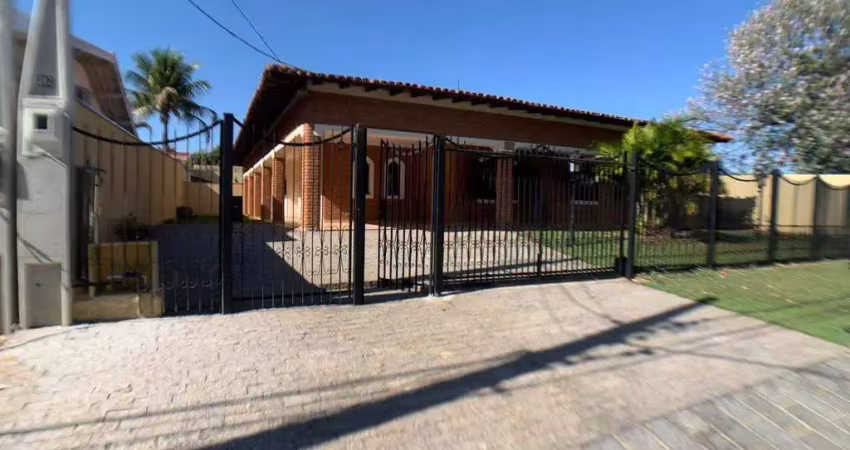 Casa em Condomínio à Venda - Condomínio Marambaia, Vinhedo - 380m2 - Condomínio Estancia Marambaia  - 4 Quartos