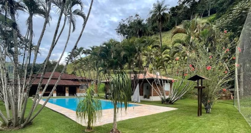 Sítio à Venda - Jardim das Aves, Amparo - 500m2  - 5 Quartos