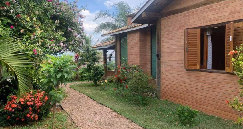Chácara à Venda - Vista Alegre, Vinhedo - 1.050m2  - 2 suítes