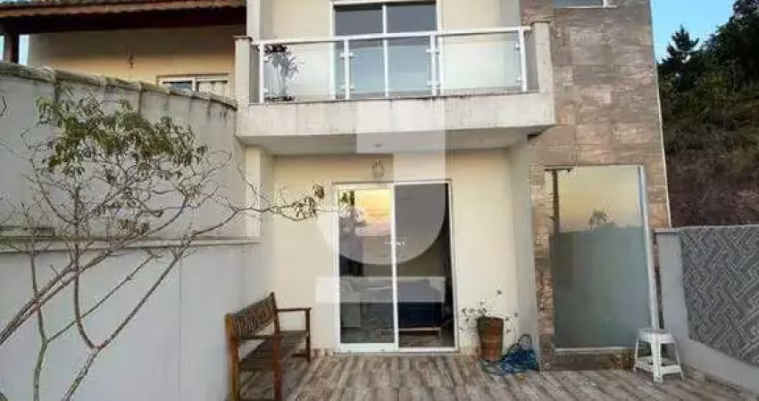 Casa à Venda - Jardim Rubi, Mogi das Cruzes - 160m2  - 3 suítes