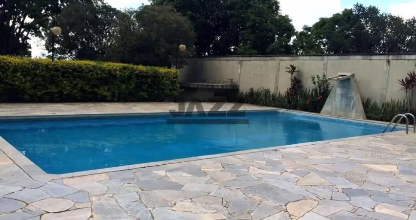 Chácara à venda de 5.000 m², com 3 quartos, 3 banheiros, piscina e área gourmet