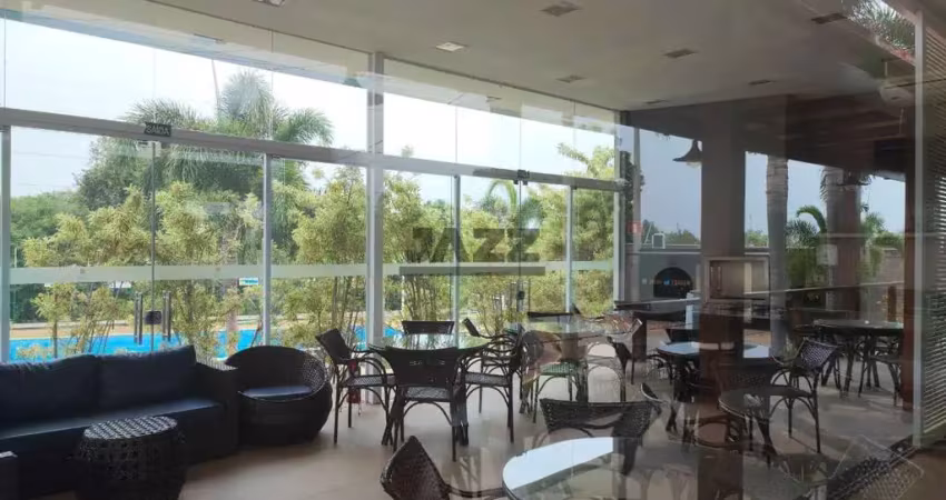 Sobrado à venda com 3 suítes, 5 banheiros, piscina e 2 vagas de garagem no condomínio lazuli club