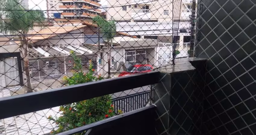 Apartamento com sacada- caiçara - 89m²- 2 quartos -200 metros do mar