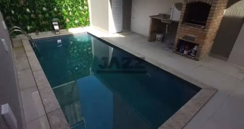 Casa geminada com 150m² 2 dormitórios, sala, cozinha, americana planejada, 1 banheiro, 3 vagas, área de lazer com piscina