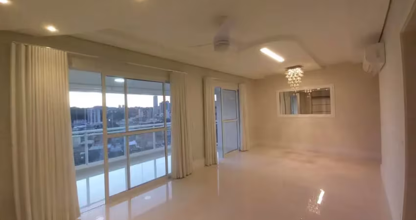 Apartamento com 4 quartos para alugar na Rua Major Solon, 595, Cambuí, Campinas