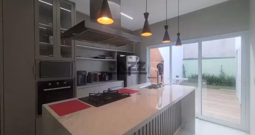 Casa à venda com 112,83 m², 3 quartos (sendo 1 suíte), 3 banheiros e 2 vagas de garagem, localizada no bairro dois córregos