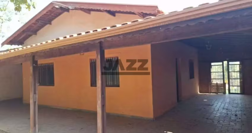 Casa à venda no parque das universidades - campinas - 490m² de terreno, 2 quartos e jardim amplo
