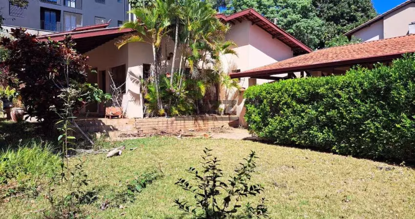 Casa térrea com mezanino disponível para venda no parque das universidades