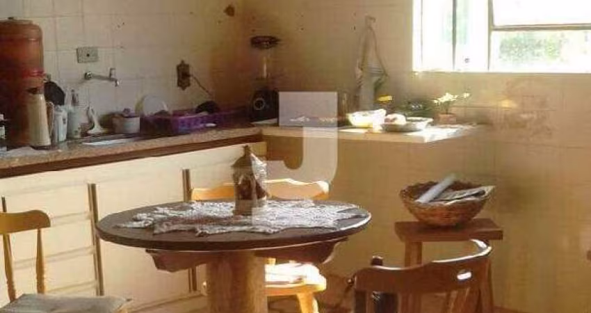 Casa à Venda - Das Posses, Serra Negra - 100m2  - 3 Quartos