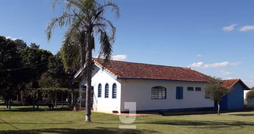 Chácara à Venda - Enxovia, Tatuí - 4.800m2  - 2 Quartos