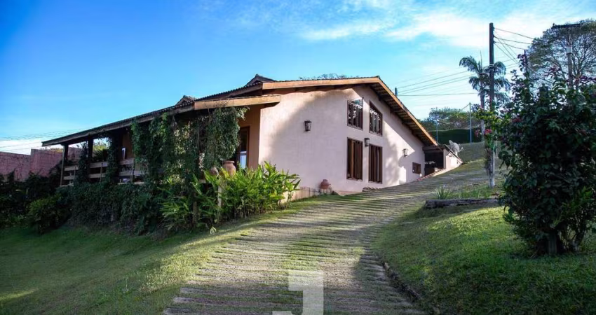 Chácara à Venda - Curitibanos, Bragança Paulista - 11.000m2  - 3 suítes