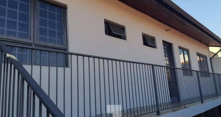 Casa à Venda - Vila Joaquim Inácio, Campinas - 248m2  - 3 Quartos