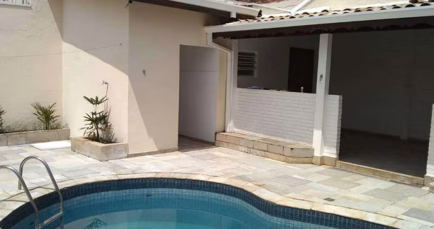 Casa à Venda - Taquaral, Campinas - 219m2  - 4 Quartos