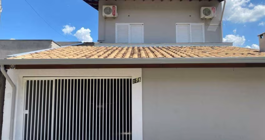 Casa à Venda - Capela, Vinhedo - 196m2  - 3 Quartos