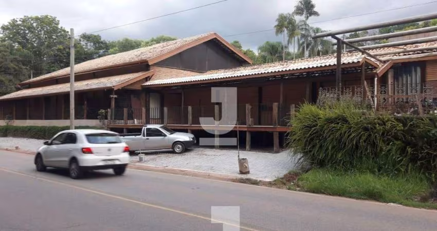 Chácara à Venda - Caixa D´água, Vinhedo - 2.348m2  - 3 Quartos