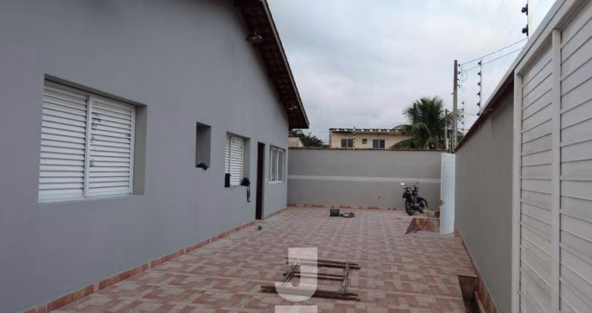 Casa à Venda - Praia das Palmeiras, Caraguatatuba - 146m2  - 5 suítes
