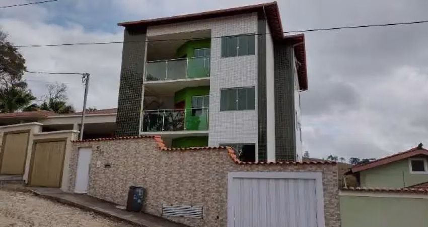 Apartamento com 3 quartos para alugar na Rua Maria da Conceição Pereira, 210, Santa Terezinha, Conselheiro Lafaiete