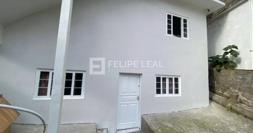 Casa em Centro Histórico - São José, SC