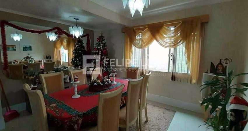 Casa em Ipiranga - São José, SC