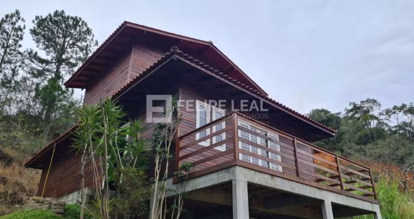 Casa em Pedra Branca  -  Palhoça