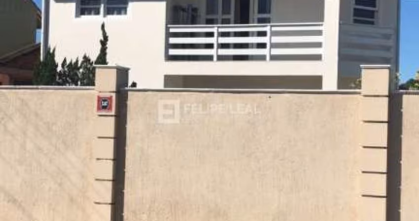Casa em Centro  -  Palhoça