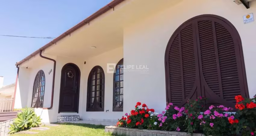 Casa com 3 quartos à venda na Rua Moura, 688, Barreiros, São José