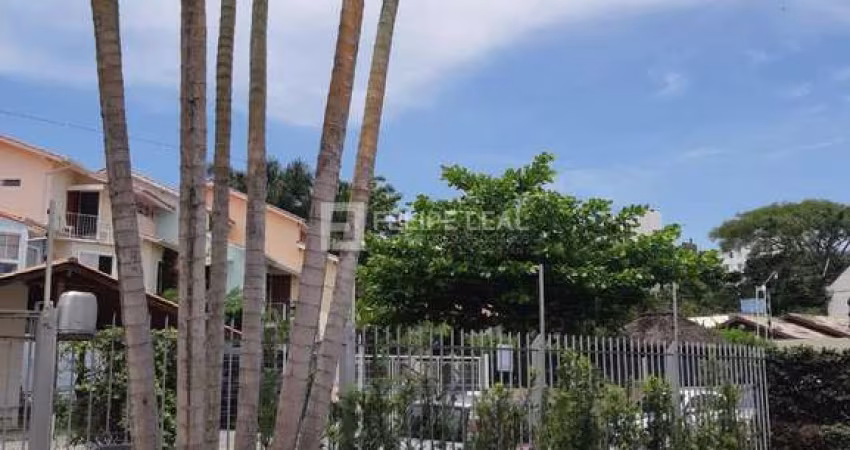 Casa em Canasvieiras  -  Florianópolis