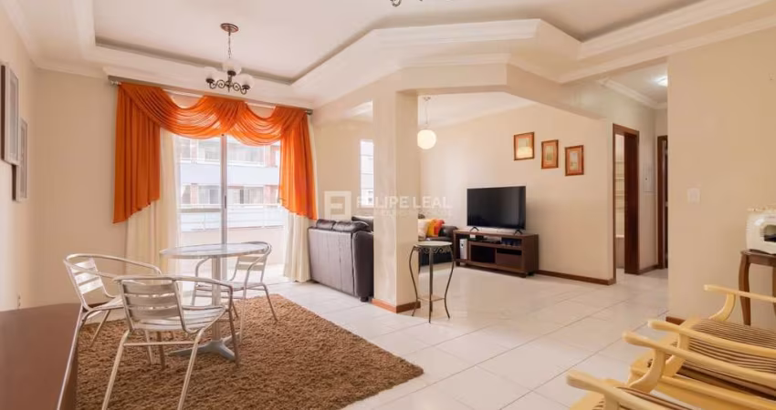 Apartamento em Campinas - São José, SC