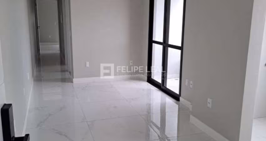 Apartamento em Flor de Nápolis  -  São José