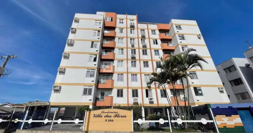 Apartamento em Praia Comprida - São José, SC