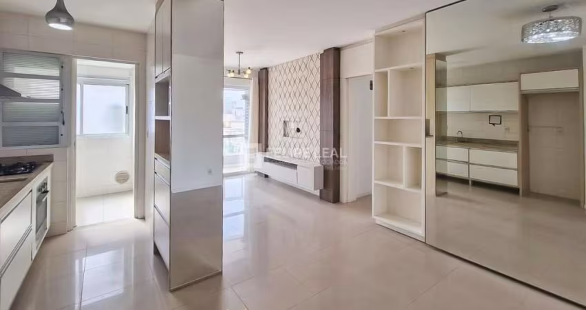 Apartamento em Campinas - São José, SC