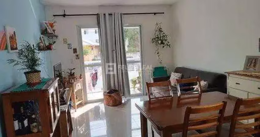 Apartamento de 02 dormitórios, cozinha planejada, sacada com churrasqueira no bairro pagani - palhoça