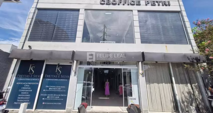 Prédio à venda na Avenida Josué Di Bernardi, 185, Campinas, São José