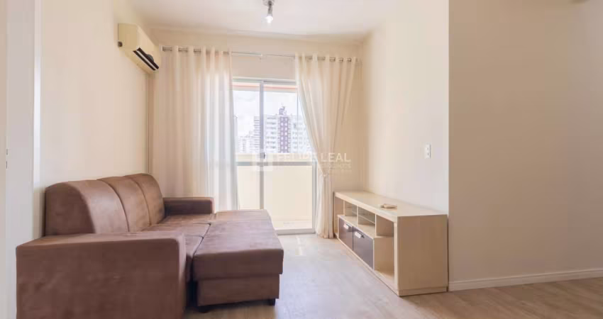 Apartamento em Campinas - São José, SC