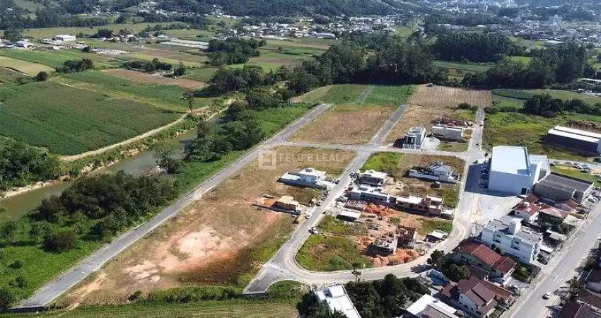 Lote / Terreno em Sul do Rio - Santo Amaro da Imperatriz, SC