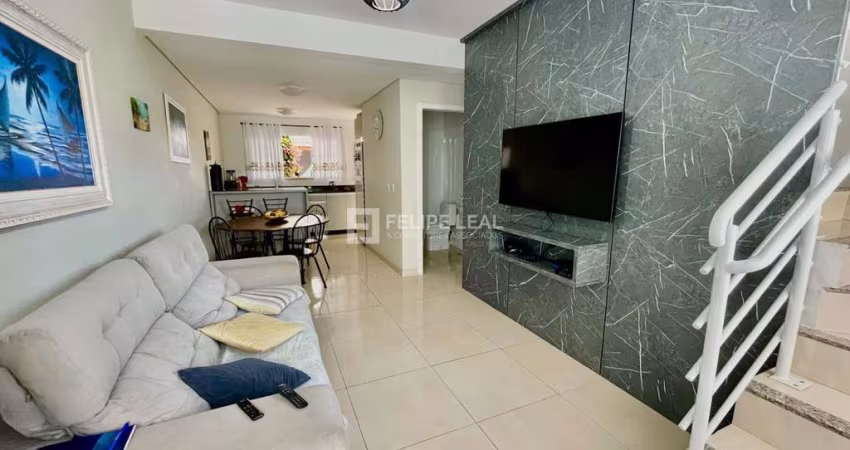 Casa Sobrado em Areias - São José, SC