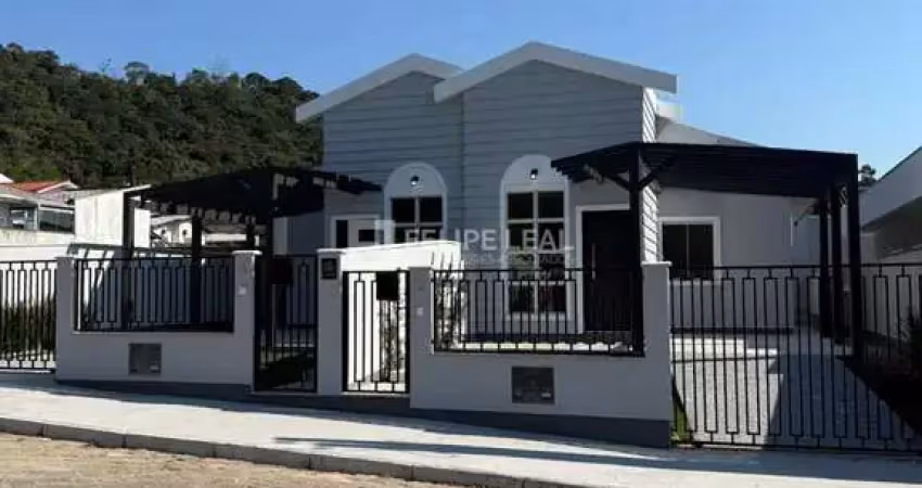 Casa  de 03 dormitórios sendo 01 suite em bom viver  -  biguaçu