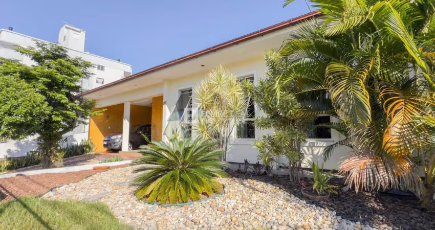 Casa em Jardim Atlântico  -  Florianópolis