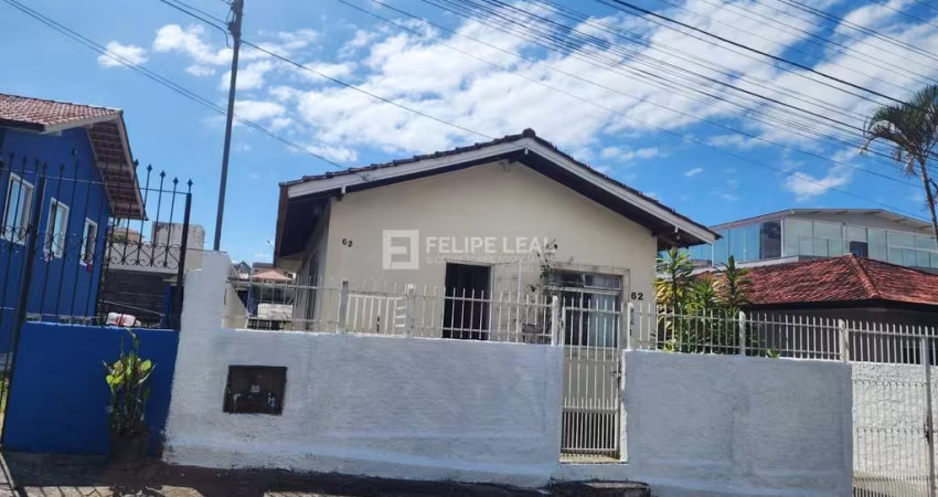 Casa em Bela Vista  -  São José