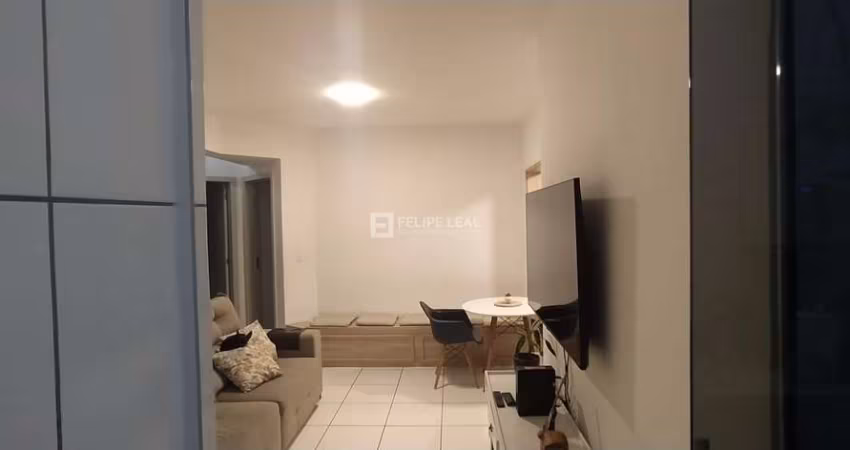 Apartamento em Flor de Nápolis - São José, SC