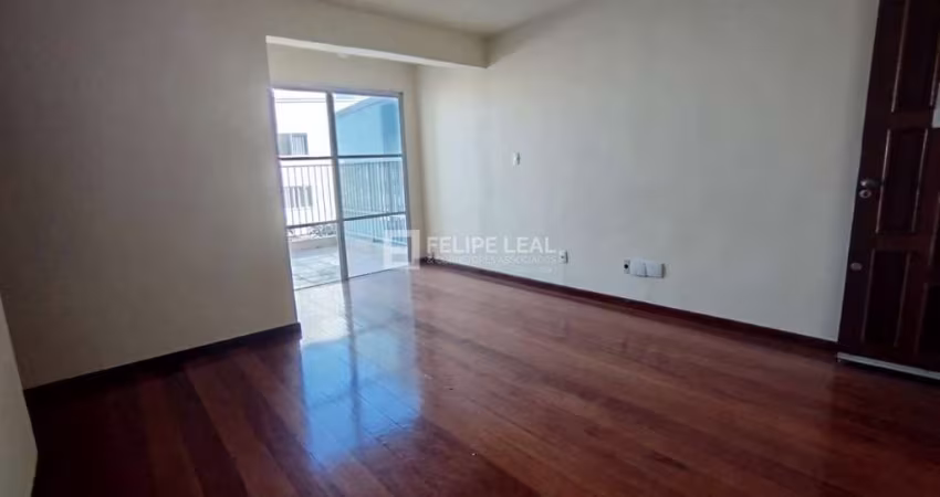 Apartamento em Capoeiras  -  Florianópolis