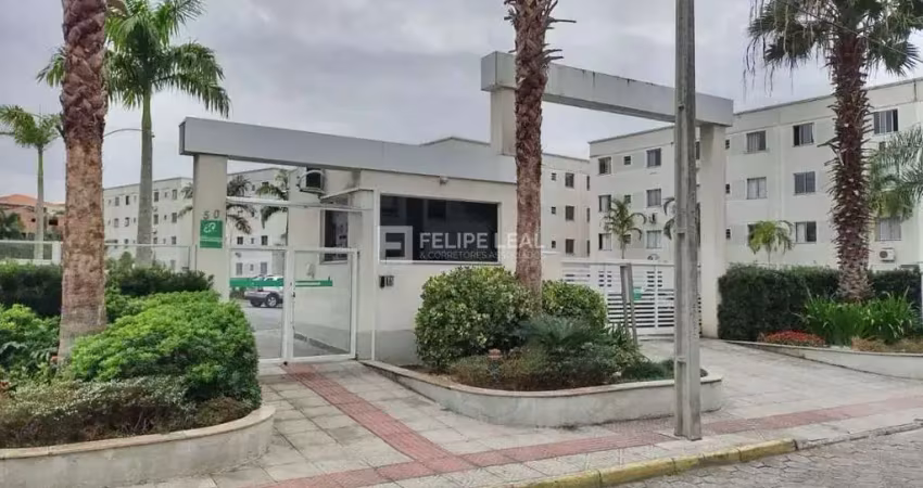 Apartamento de 02 dormitórios em roçado  -  são josé