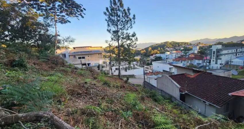 Terreno à venda na Rua Angelin, 136, Potecas, São José