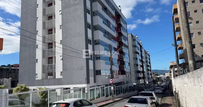 Apartamento com 3 quartos à venda na Rua Felipe Domingues Petry, 600, Praia Comprida, São José